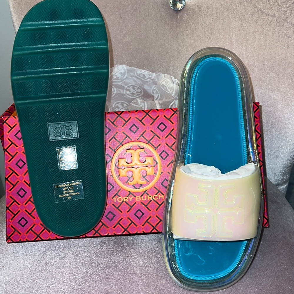 TORY BURCH size 8 iridescent, Tuscan Sea BRAND NEW never used